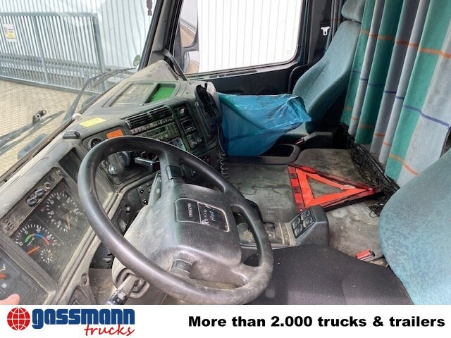 Volvo FM12-420 4x2 mit Heckkran Jonsered 1090, - Camion basculantă, Camion cu macara: Foto 3 Volvo FM12-420 4x2 mit Heckkran Jonsered 1090, - Camion basculantă, Camion cu macara: Foto 3