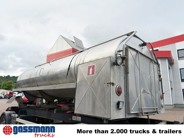 Wassertank 10.000l, 3 Kammern - Camion cisternă: Foto 4 Wassertank 10.000l, 3 Kammern - Camion cisternă: Foto 4