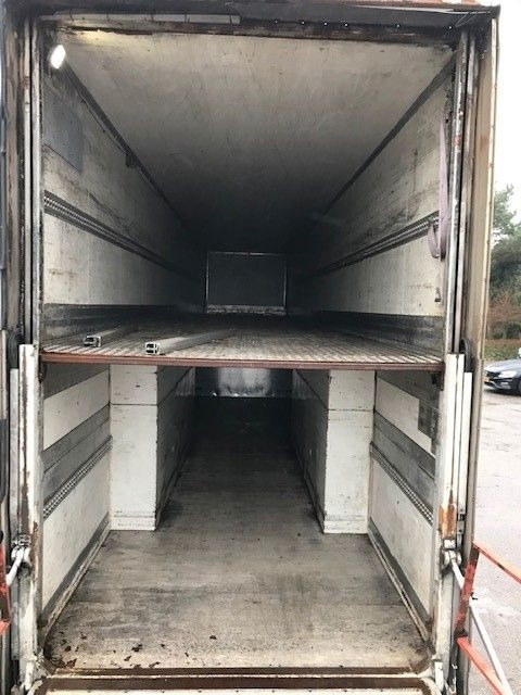Langendorf Doppeldecker-Rennanhänger mit Hebebühne - Semiremorcă furgon: Foto 5 Langendorf Doppeldecker-Rennanhänger mit Hebebühne - Semiremorcă furgon: Foto 5