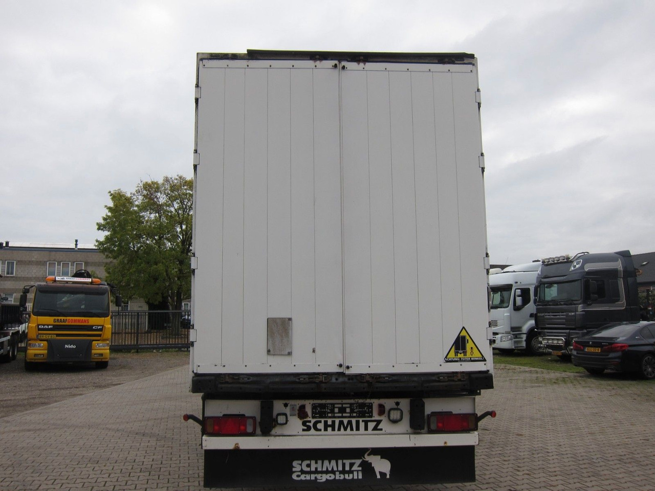 Schmitz Cargobull SKO 24 Iso-Koffer Doppelstock Lift Disc Top 2x - Semiremorcă furgon: Foto 5 Schmitz Cargobull SKO 24 Iso-Koffer Doppelstock Lift Disc Top 2x - Semiremorcă furgon: Foto 5