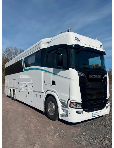 Scania S590 V8 6x2 Camper / Motorhome - New 2025 - Garage - Slide out - - Autorulotă: Foto 2 Scania S590 V8 6x2 Camper / Motorhome - New 2025 - Garage - Slide out - - Autorulotă: Foto 2