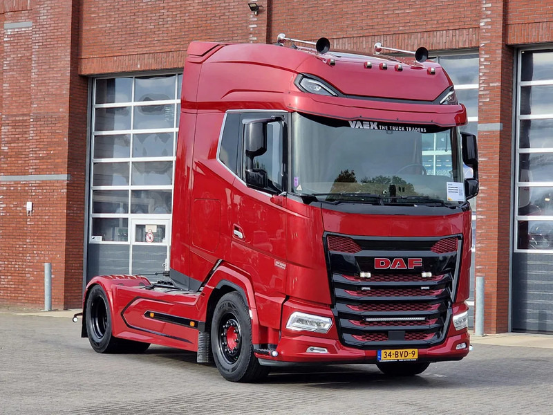 DAF XG+ 530 4x2 - Full spec - New engine - Full air - Leather interior - 2x tank - - Cap tractor: Foto 1 DAF XG+ 530 4x2 - Full spec - New engine - Full air - Leather interior - 2x tank - - Cap tractor: Foto 1