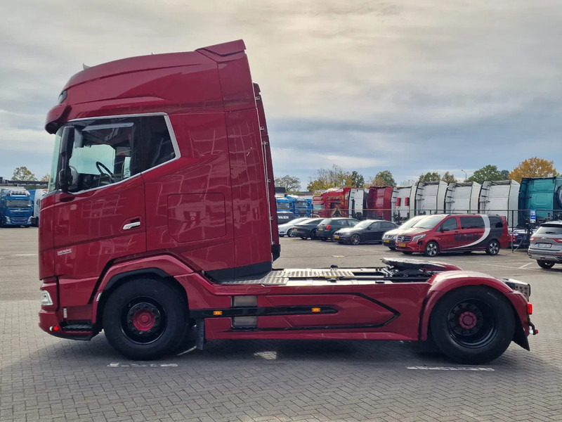 DAF XG+ 530 4x2 - Full spec - New engine - Full air - Leather interior - 2x tank - - Cap tractor: Foto 4 DAF XG+ 530 4x2 - Full spec - New engine - Full air - Leather interior - 2x tank - - Cap tractor: Foto 4
