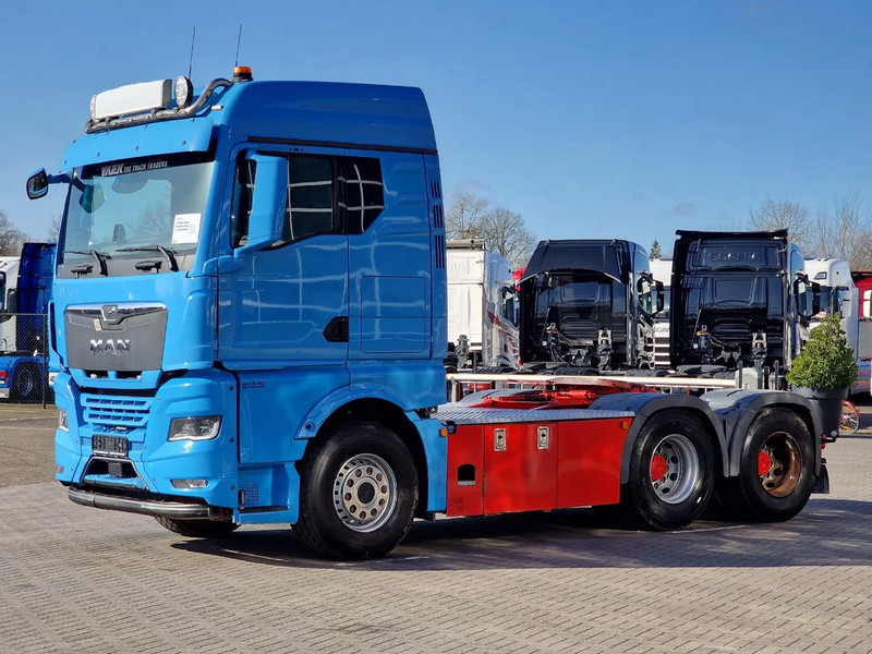 MAN TGX 33.510 6x4 - Facelift - Low km 252Tkm - Navi - Sliding 5th wheel - Cap tractor: Foto 3 MAN TGX 33.510 6x4 - Facelift - Low km 252Tkm - Navi - Sliding 5th wheel - Cap tractor: Foto 3