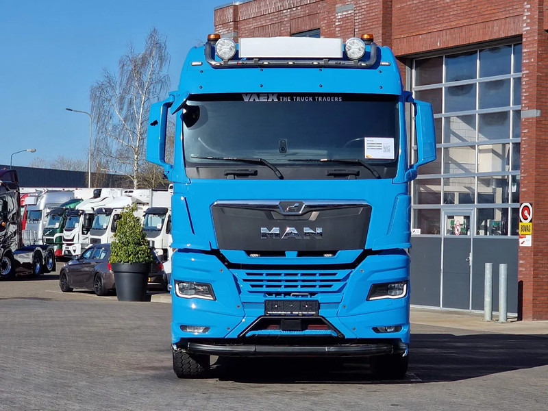 MAN TGX 33.510 6x4 - Facelift - Low km 252Tkm - Navi - Sliding 5th wheel - Cap tractor: Foto 2 MAN TGX 33.510 6x4 - Facelift - Low km 252Tkm - Navi - Sliding 5th wheel - Cap tractor: Foto 2