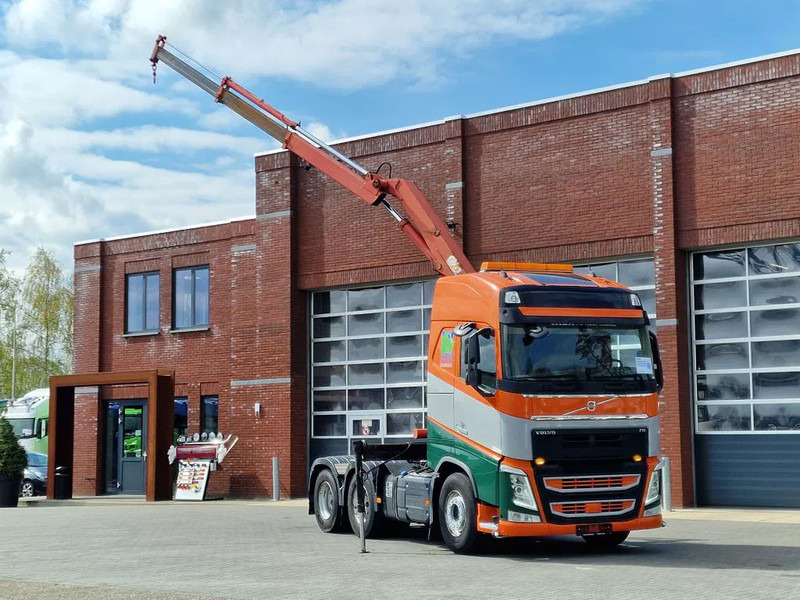 Volvo FH 13.500 6x4 - HMF 1153 K2 crane kran grua - Hydraulic - Lift axle - Euro 6 - Cap tractor: Foto 1 Volvo FH 13.500 6x4 - HMF 1153 K2 crane kran grua - Hydraulic - Lift axle - Euro 6 - Cap tractor: Foto 1