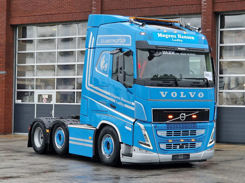 Volvo FH 13.500 Globetrotter 6x2 - I Save - PTO/hydraulics - Full air - Custom interior - Cap tractor: Foto 1 Volvo FH 13.500 Globetrotter 6x2 - I Save - PTO/hydraulics - Full air - Custom interior - Cap tractor: Foto 1
