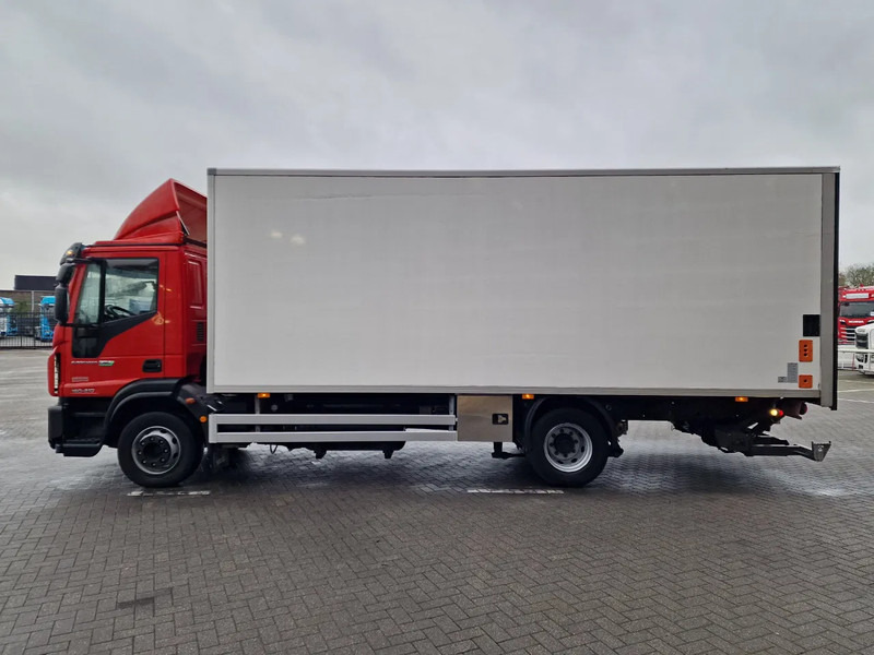 Iveco EuroCargo 160 210 - Isotherm box - Zepro loadlift - Low KM - Airco - Camera - Camion furgon: Foto 4 Iveco EuroCargo 160 210 - Isotherm box - Zepro loadlift - Low KM - Airco - Camera - Camion furgon: Foto 4