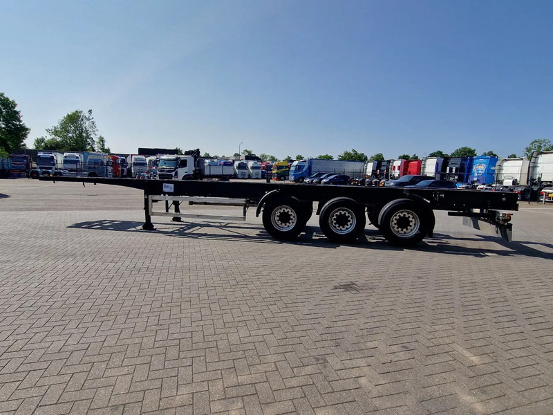 Latre Chassis - 3 axle BPW - Drum brakes - Semiremorcă transport containere/ Swap body: Foto 4 Latre Chassis - 3 axle BPW - Drum brakes - Semiremorcă transport containere/ Swap body: Foto 4