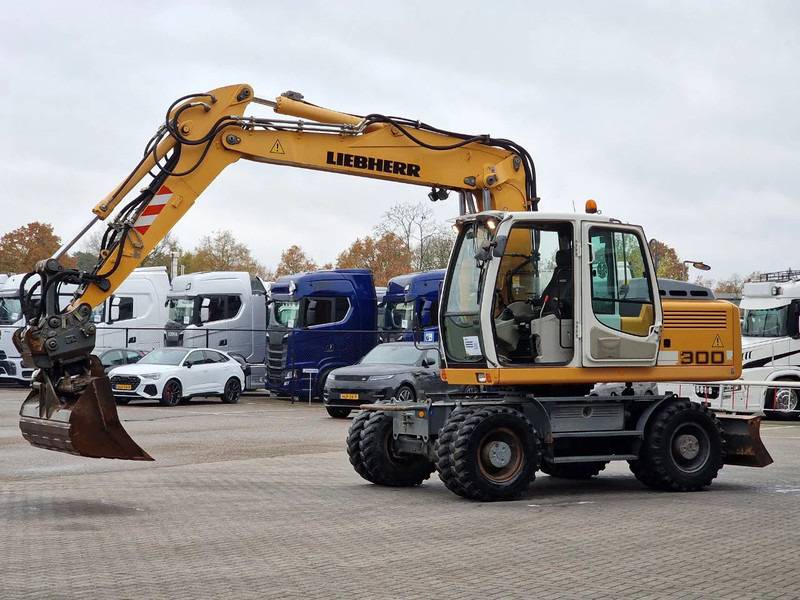 Liebherr A900C - 95 KW - Central Greasing - - Excavator pe roţi: Foto 4 Liebherr A900C - 95 KW - Central Greasing - - Excavator pe roţi: Foto 4