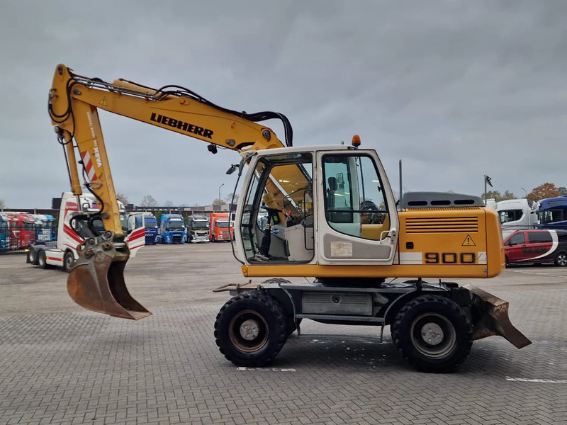 Liebherr A900C - 95 KW - Central Greasing - - Excavator pe roţi: Foto 4 Liebherr A900C - 95 KW - Central Greasing - - Excavator pe roţi: Foto 4