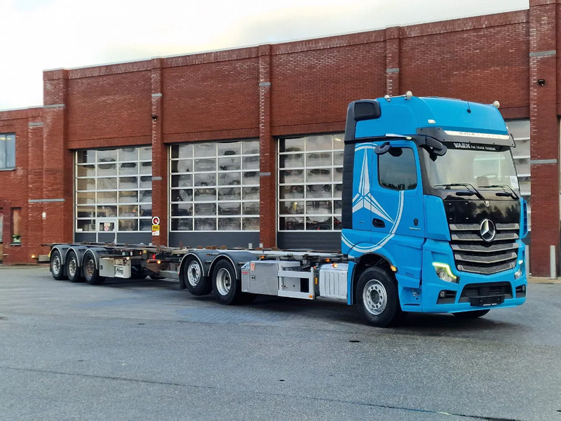 Mercedes-Benz Actros 2553 6x2 - BDF - Retarder - 4.90 WB - Full air + Fliegl trailer 2017 - Camion transport containere/ Swap body: Foto 1 Mercedes-Benz Actros 2553 6x2 - BDF - Retarder - 4.90 WB - Full air + Fliegl trailer 2017 - Camion transport containere/ Swap body: Foto 1