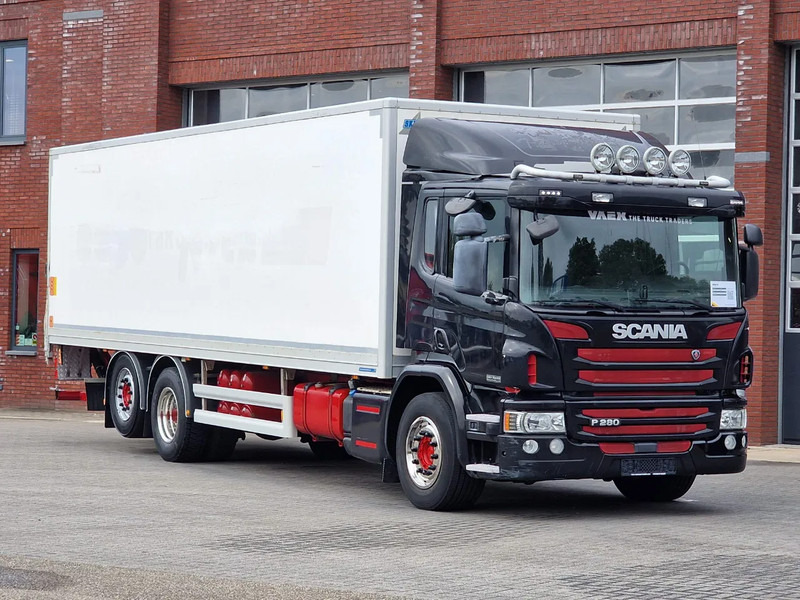 Scania P280 6x2*4 - Box - Loadlift - Low KM - Steering axle - Euro 6 - Full air - Camion furgon: Foto 1 Scania P280 6x2*4 - Box - Loadlift - Low KM - Steering axle - Euro 6 - Full air - Camion furgon: Foto 1