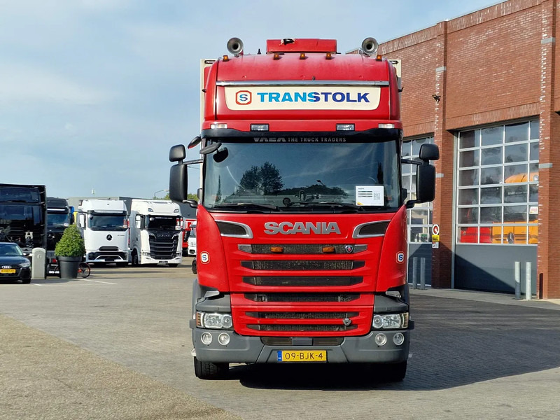 Scania R580 Topline 6x2*4 Frigo + Burg trailer - Retarder - Steering axle - Night clima - Camion frigider: Foto 2 Scania R580 Topline 6x2*4 Frigo + Burg trailer - Retarder - Steering axle - Night clima - Camion frigider: Foto 2