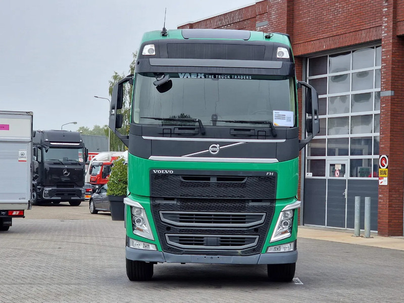 Volvo FH 13.460 Globetrotter 6x2 - Chassis - 4.60 WB - HUB Reduction - LNG - Camion şasiu: Foto 2 Volvo FH 13.460 Globetrotter 6x2 - Chassis - 4.60 WB - HUB Reduction - LNG - Camion şasiu: Foto 2
