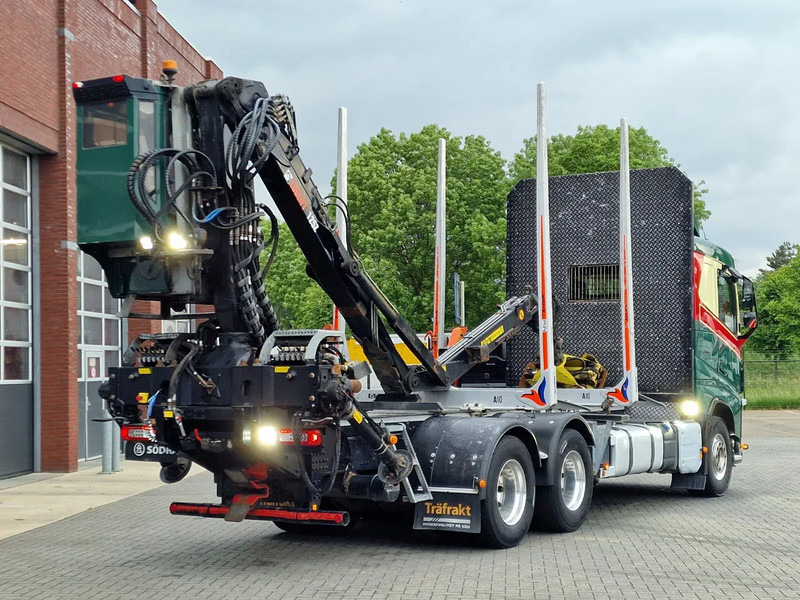 Camion forestier, Camion cu macara Volvo FH 13.540 6x4 - HIAB / Loglift F125Z 80 Crane - Krane - Grua year 2019: Foto 9