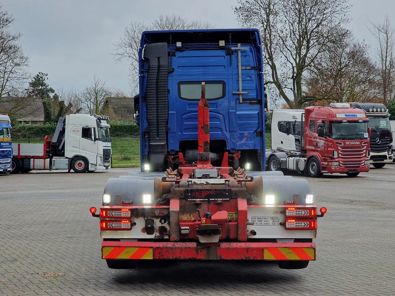 Camion cu cârlig Volvo FH 13.540 Globetrotter 8x4*4 - HIAB Hook 22T - Full air - Work remote: Foto 8