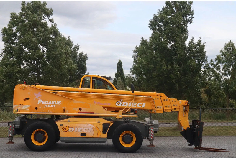 Dieci PEGASUS 45.21 | FORKS | WINCH | LOW HOURS - Stivuitor telescopic: Foto 4 Dieci PEGASUS 45.21 | FORKS | WINCH | LOW HOURS - Stivuitor telescopic: Foto 4