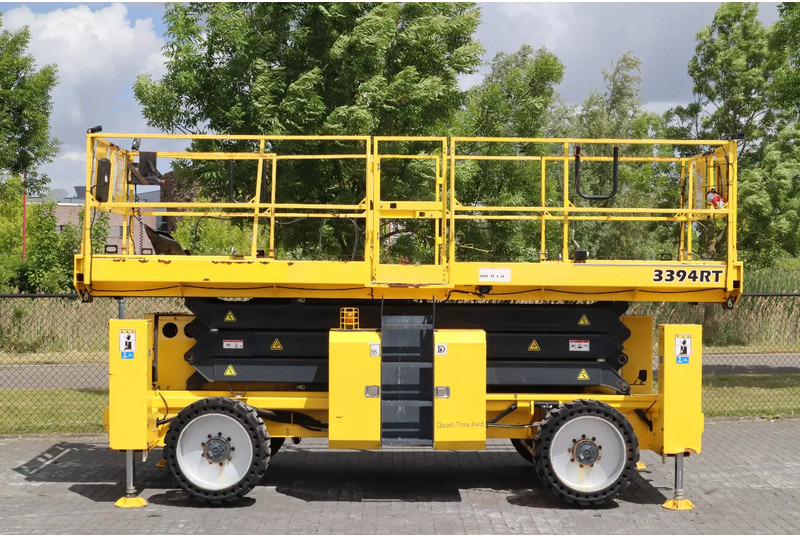 GMG 3394-RT | 12 METER | 1.020 KG | GENIE GS-3390 - Platforma foarfeca: Foto 1 GMG 3394-RT | 12 METER | 1.020 KG | GENIE GS-3390 - Platforma foarfeca: Foto 1