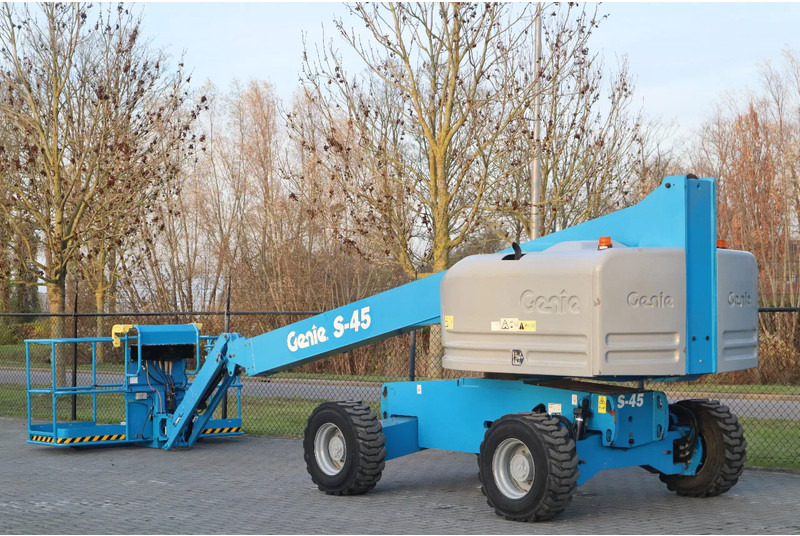Genie S-45 | 15.7 METER | 227 KG | GOOD CONDITION - Nacela telescopica: Foto 3 Genie S-45 | 15.7 METER | 227 KG | GOOD CONDITION - Nacela telescopica: Foto 3