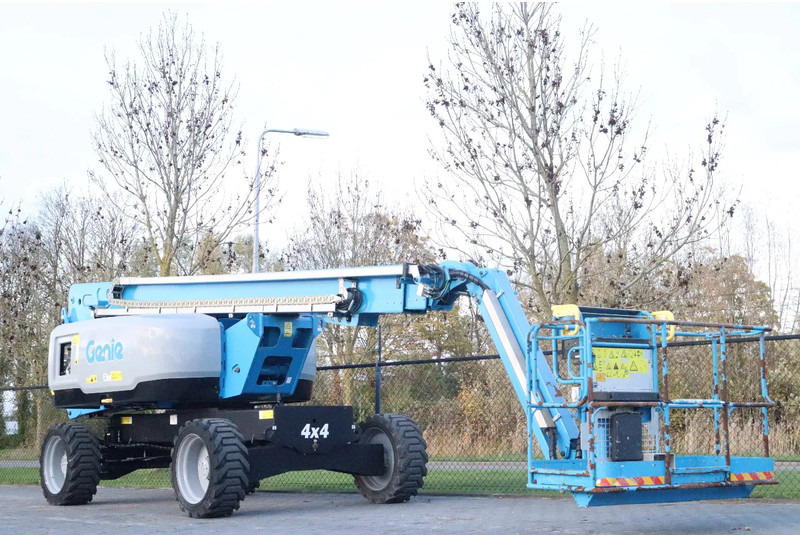 Genie S-80 J | 26.5 METER | 300 KG | LOW HOURS - Nacela articulata: Foto 5 Genie S-80 J | 26.5 METER | 300 KG | LOW HOURS - Nacela articulata: Foto 5