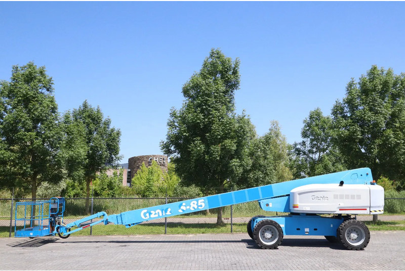 Genie S-85 | 28 METER | 227 KG - Nacela telescopica: Foto 1 Genie S-85 | 28 METER | 227 KG - Nacela telescopica: Foto 1