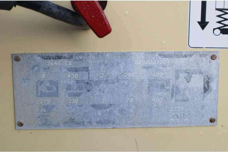 Platforma foarfeca JLG 2646 ES | 10 METER | 450 KG: Foto 16 Platforma foarfeca JLG 2646 ES | 10 METER | 450 KG: Foto 16