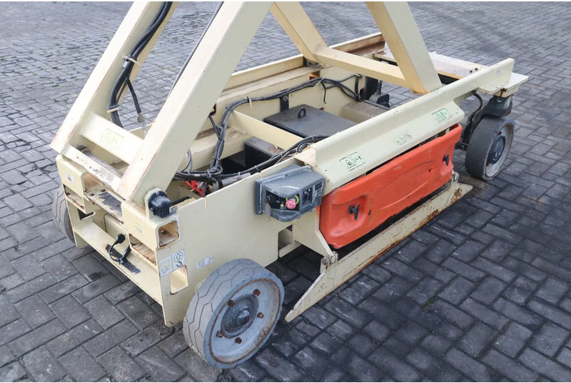 Platforma foarfeca JLG 2646 ES | 10 METER | 450 KG: Foto 10 Platforma foarfeca JLG 2646 ES | 10 METER | 450 KG: Foto 10
