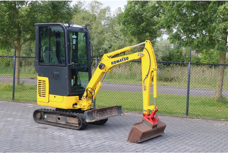 Komatsu PC16 R-3HS | 3X BUCKET | QUICK COUPLER | SWING BOOM - Mini excavator: Foto 5 Komatsu PC16 R-3HS | 3X BUCKET | QUICK COUPLER | SWING BOOM - Mini excavator: Foto 5