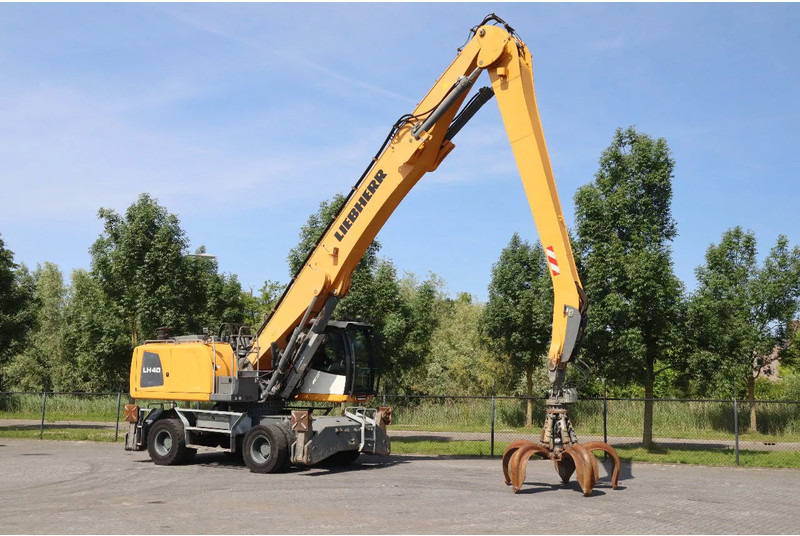 Liebherr LH 40 M LITRONIC | GRAB | QUICK COUPLER | 16 METER - Excavator pe roţi: Foto 5 Liebherr LH 40 M LITRONIC | GRAB | QUICK COUPLER | 16 METER - Excavator pe roţi: Foto 5