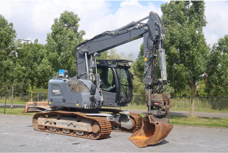 Liebherr R920 K LC COMPACT | BLADE | ROTOTILT | OILQUICK | MAGNET - Excavator pentru demolări: Foto 5 Liebherr R920 K LC COMPACT | BLADE | ROTOTILT | OILQUICK | MAGNET - Excavator pentru demolări: Foto 5