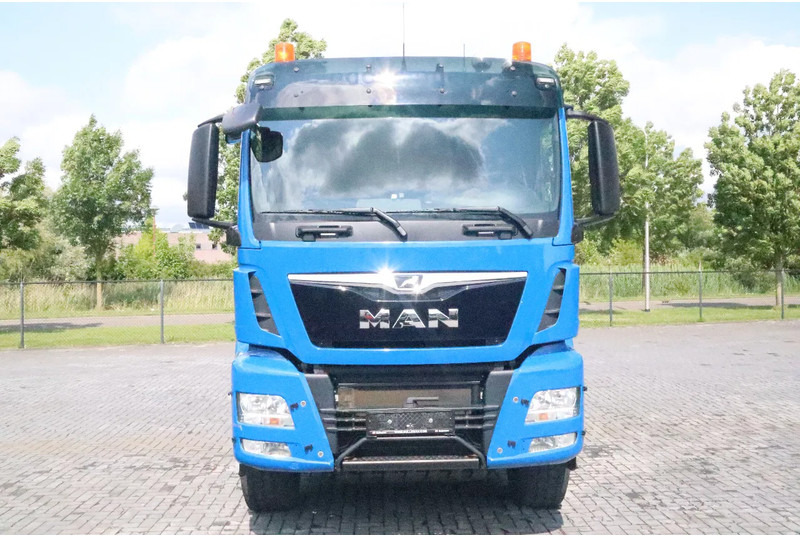 MAN TGS 35.500 | 8X4 | BIG AXLES | RETARDER | EURO 6 - Camion basculantă: Foto 2 MAN TGS 35.500 | 8X4 | BIG AXLES | RETARDER | EURO 6 - Camion basculantă: Foto 2
