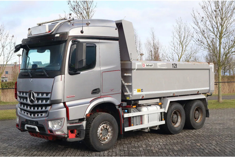 Mercedes-Benz Arocs 2658 2858 | 6X4 EURO 6 BIG AXLES | RETARDER | ENGINE PROBLEM - Camion basculantă: Foto 1 Mercedes-Benz Arocs 2658 2858 | 6X4 EURO 6 BIG AXLES | RETARDER | ENGINE PROBLEM - Camion basculantă: Foto 1