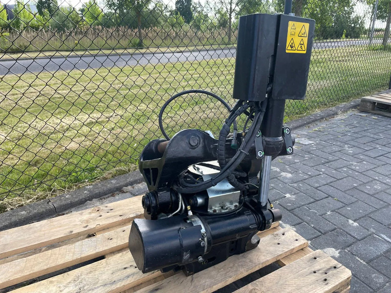 STEELWRIST X06 S40 | TILT ROTATOR | VLS | FPL | FF | NEW / UNUSED - Tiltrotator pentru Utilaje constructii: Foto 3 STEELWRIST X06 S40 | TILT ROTATOR | VLS | FPL | FF | NEW / UNUSED - Tiltrotator pentru Utilaje constructii: Foto 3