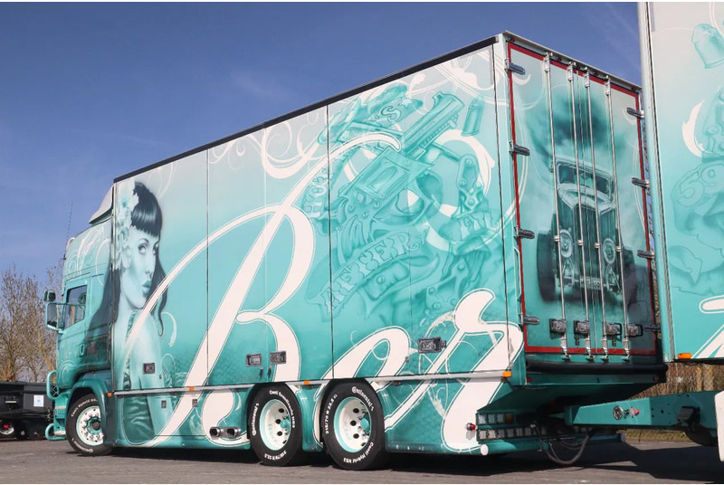 Scania R560 V8 | BERTHONS HOT ROD | CUSTOM SPECIAL TRUCK - Camion furgon: Foto 2 Scania R560 V8 | BERTHONS HOT ROD | CUSTOM SPECIAL TRUCK - Camion furgon: Foto 2