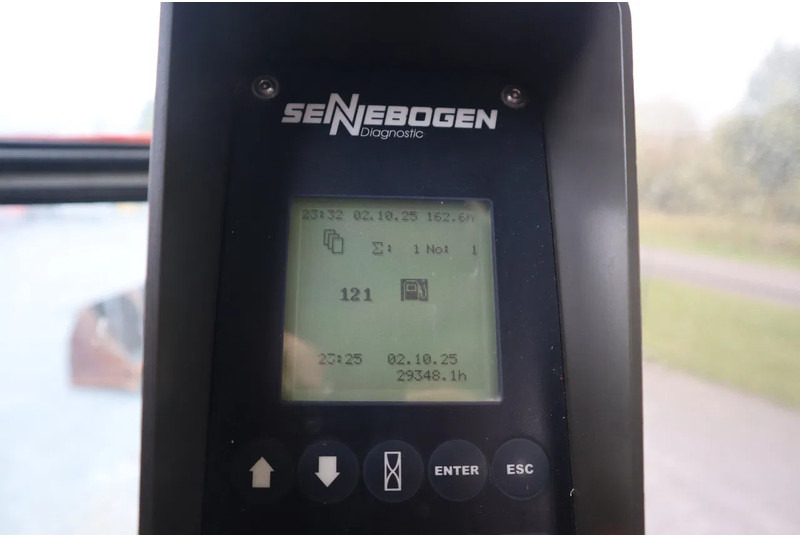 Excavator pentru manipulare de materiale Sennebogen 860R | 860 R | CLAMSHELL BUCKET: Foto 17 Excavator pentru manipulare de materiale Sennebogen 860R | 860 R | CLAMSHELL BUCKET: Foto 17