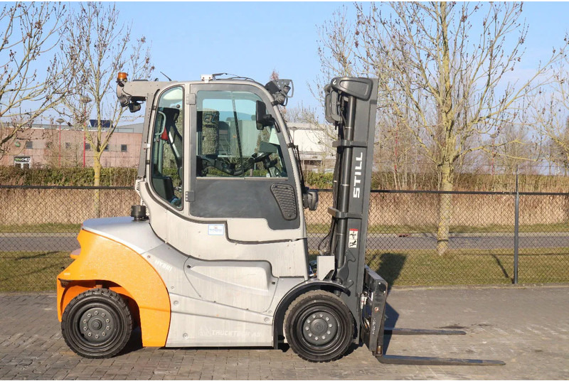 Still RX 70-50 /600 | TRIPLEX | FORK EXT. | SIDESHIFT - Stivuitor diesel: Foto 4 Still RX 70-50 /600 | TRIPLEX | FORK EXT. | SIDESHIFT - Stivuitor diesel: Foto 4
