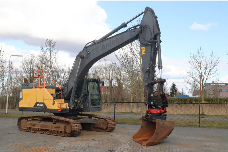 Volvo EC250EL | EC 250 EL | ROTOTILT | BUCKET - Excavator pe şenile: Foto 5 Volvo EC250EL | EC 250 EL | ROTOTILT | BUCKET - Excavator pe şenile: Foto 5