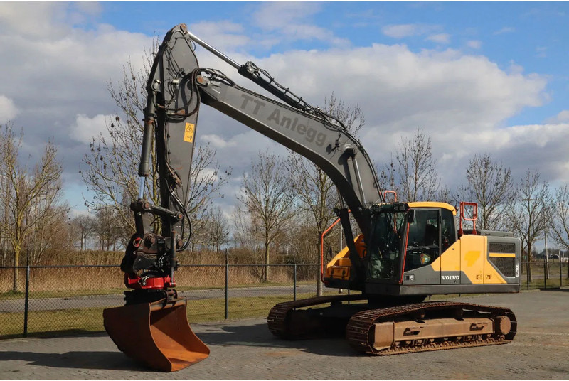 Volvo EC250EL | EC 250 EL | ROTOTILT | BUCKET - Excavator pe şenile: Foto 2 Volvo EC250EL | EC 250 EL | ROTOTILT | BUCKET - Excavator pe şenile: Foto 2