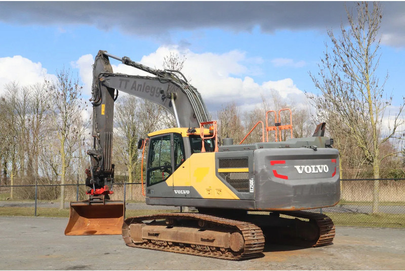 Volvo EC250EL | EC 250 EL | ROTOTILT | BUCKET - Excavator pe şenile: Foto 3 Volvo EC250EL | EC 250 EL | ROTOTILT | BUCKET - Excavator pe şenile: Foto 3