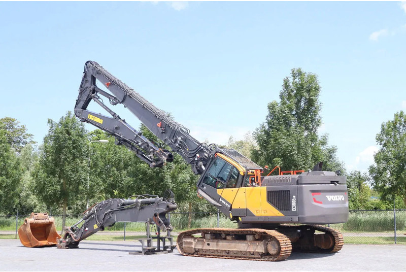 Volvo EC380EHR | EC380E HR | 23M BOOM | OILQUICK | MAGNET | DEMOLITION - Excavator pe şenile: Foto 3 Volvo EC380EHR | EC380E HR | 23M BOOM | OILQUICK | MAGNET | DEMOLITION - Excavator pe şenile: Foto 3