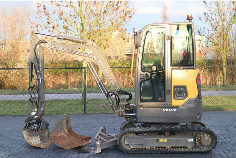 Volvo ECR25 ELEKTRIC | JECR25D | TILTBUCKET | BUCKET | LOW HOURS - Mini excavator: Foto 1 Volvo ECR25 ELEKTRIC | JECR25D | TILTBUCKET | BUCKET | LOW HOURS - Mini excavator: Foto 1
