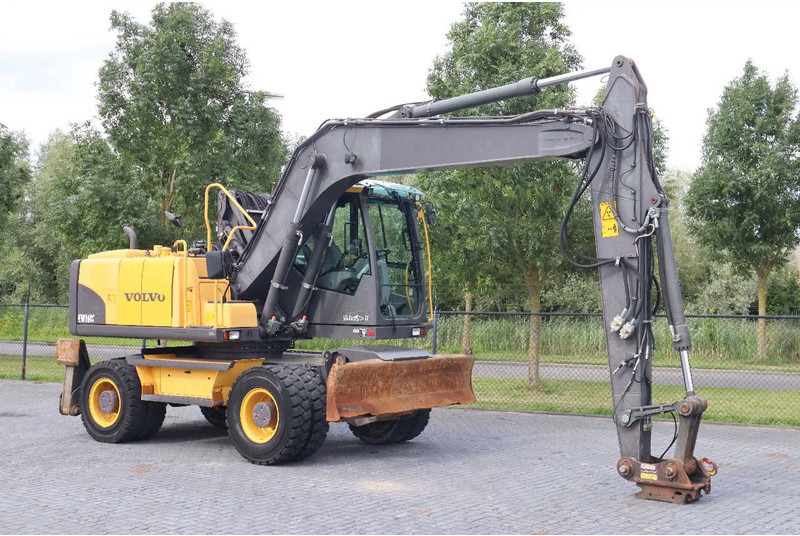 Volvo EW160 C | QUICK COUPLER | ELEVATING CABIN | UMSCHLAG - Excavator pe roţi: Foto 5 Volvo EW160 C | QUICK COUPLER | ELEVATING CABIN | UMSCHLAG - Excavator pe roţi: Foto 5