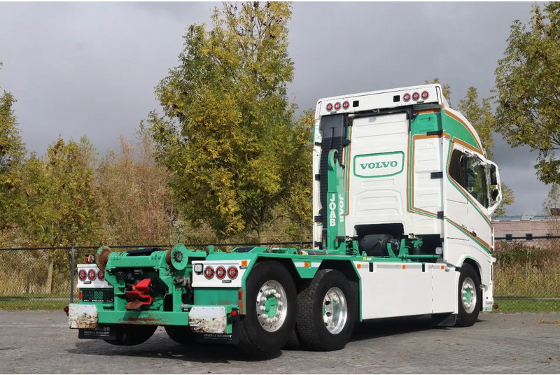 Volvo FH 16.750 | 6X2*4 | RETARDER | STEERING AXLE | JOAB HOOK | EURO 6 - Camion cu cârlig: Foto 3 Volvo FH 16.750 | 6X2*4 | RETARDER | STEERING AXLE | JOAB HOOK | EURO 6 - Camion cu cârlig: Foto 3