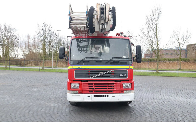 Volvo FM 12.340 6X4 | SNORKEL MAGIRUS ALP 340 | 34 METER - Autospeciala de stins incendii: Foto 2 Volvo FM 12.340 6X4 | SNORKEL MAGIRUS ALP 340 | 34 METER - Autospeciala de stins incendii: Foto 2