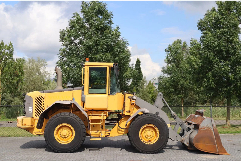 Volvo L70E | BUCKET | QUICK COUPLER | EXTRA FUNCT | AIRCO - Încărcător frontal pe pneuri: Foto 4 Volvo L70E | BUCKET | QUICK COUPLER | EXTRA FUNCT | AIRCO - Încărcător frontal pe pneuri: Foto 4