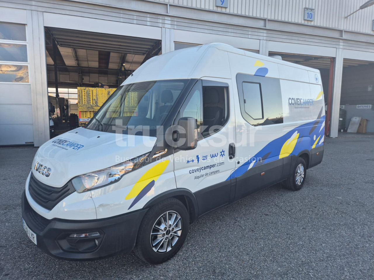 IVECO 35S16 CAMPER - Autoutilitară box: Foto 2 IVECO 35S16 CAMPER - Autoutilitară box: Foto 2