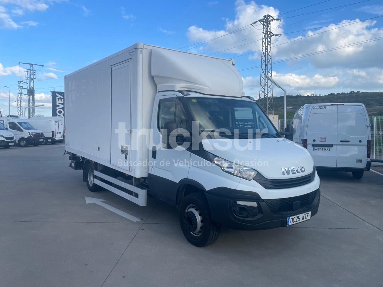 IVECO 72C18 P/E - Camion furgon: Foto 1 IVECO 72C18 P/E - Camion furgon: Foto 1