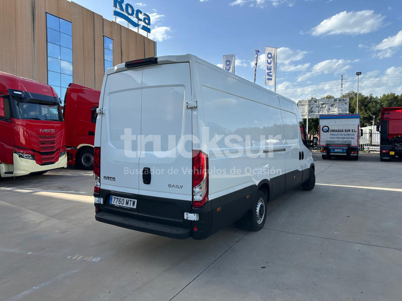 IVECO DAILY 35S16 F 16M3 - Autoutilitară box: Foto 4 IVECO DAILY 35S16 F 16M3 - Autoutilitară box: Foto 4