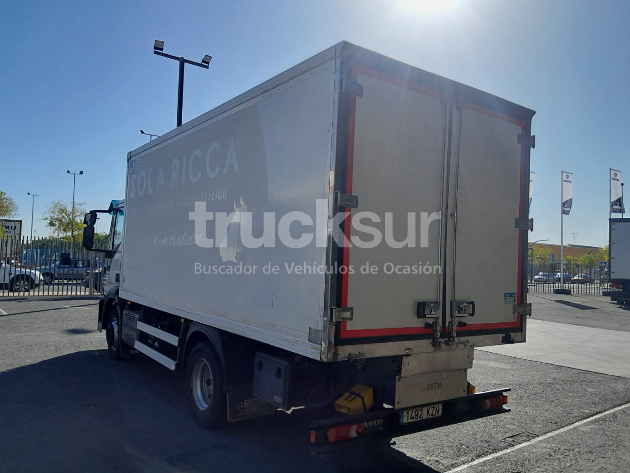 IVECO ML120E22 FRC-X - Camion furgon: Foto 3 IVECO ML120E22 FRC-X - Camion furgon: Foto 3